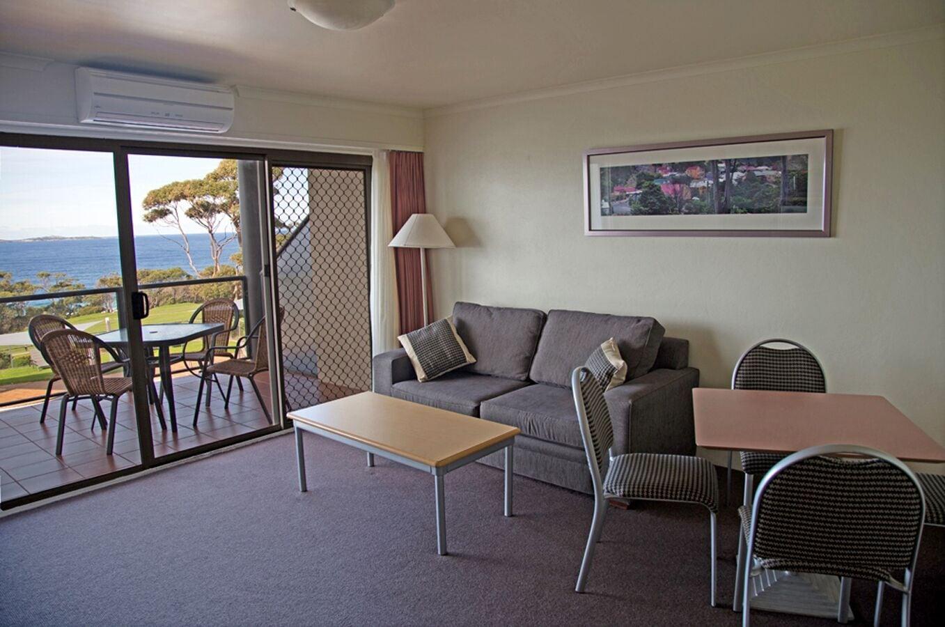 Amooran Oceanside Apartments And Motel Narooma Esterno foto