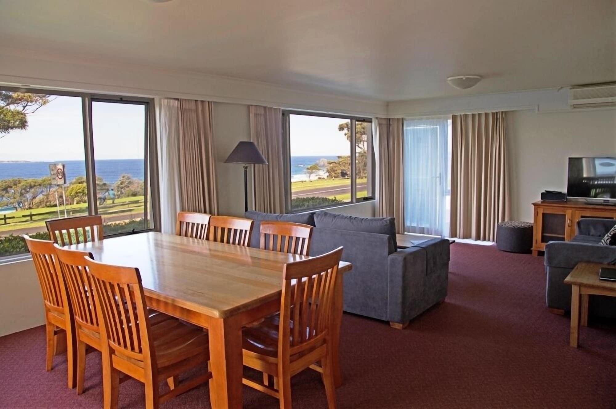 Amooran Oceanside Apartments And Motel Narooma Esterno foto