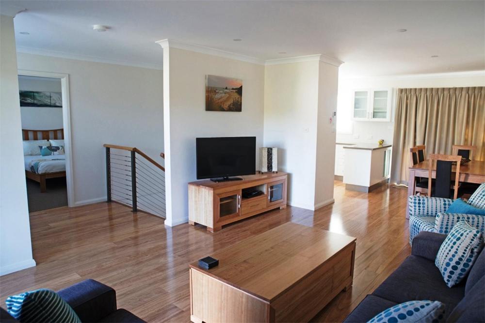 Amooran Oceanside Apartments And Motel Narooma Esterno foto